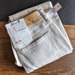 NWT Seven 7 Slim Straight Jeans Bone Color Sz 4